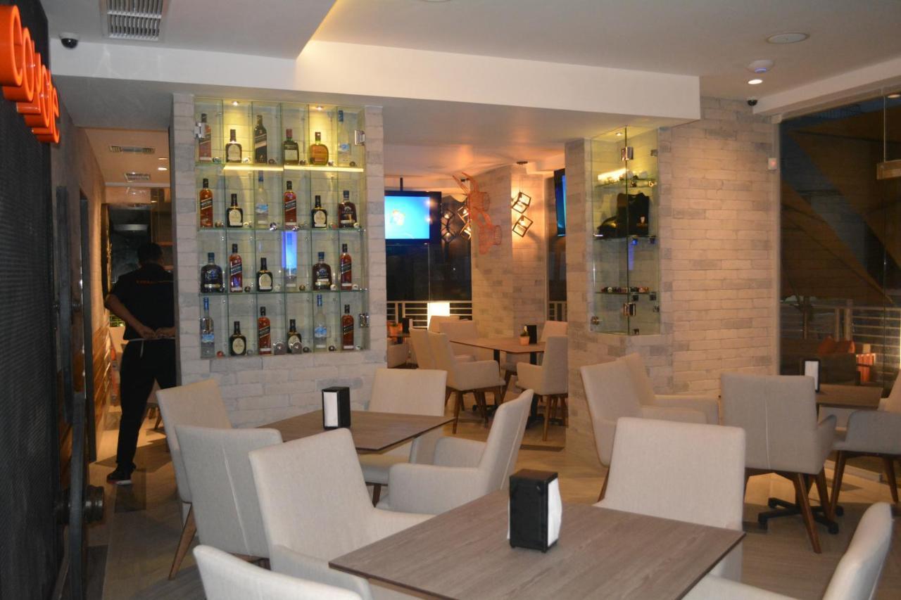 Grand Caribe Beach Club And Spa - Playa Los Corales Punta Cana Bagian luar foto
